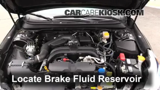 2015 Subaru Legacy 2.5i Premium 2.5L 4 Cyl. Líquido de frenos Controlar nivel de líquido